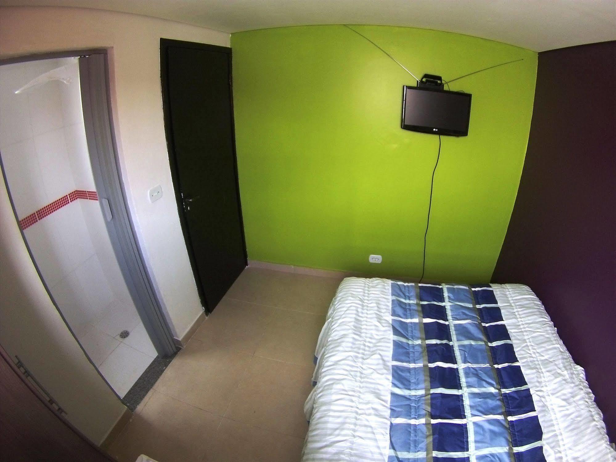 Green Grass Hostel São Paulo Ngoại thất bức ảnh